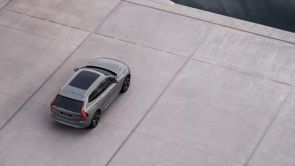 xc60-spotlighthero-gallery-item2-16x9-india-scaled.webp